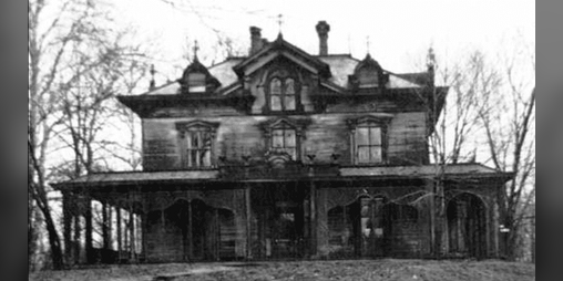 Cover image for Escape From House