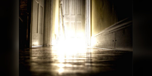 Cover image for Fear of the Dark