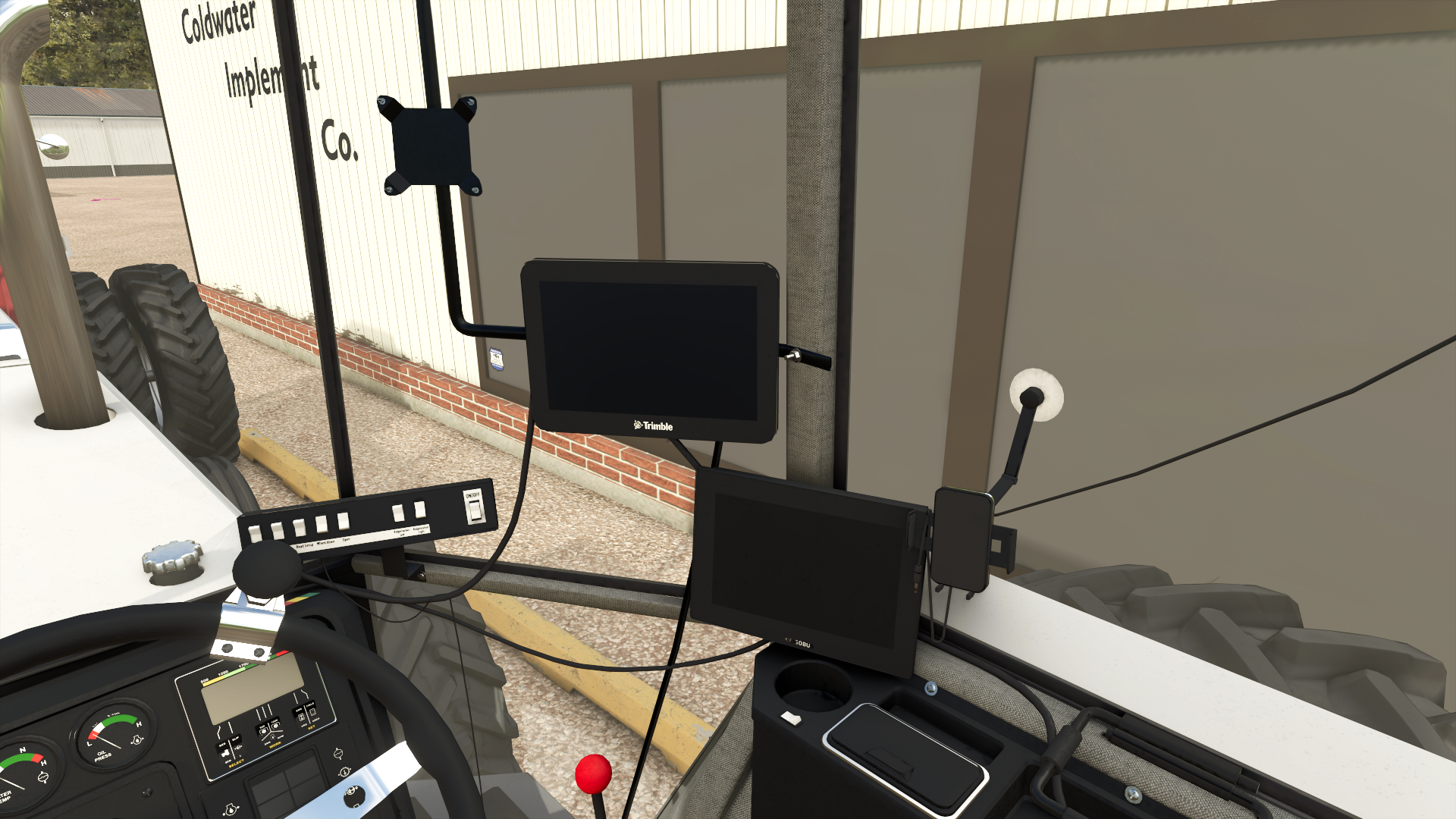 Screenshot 12 for White Field Boss and Workhorse FS25