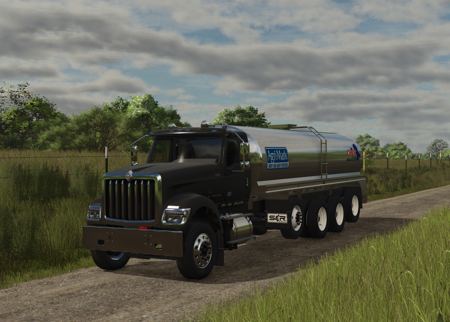 Screenshot 4 for FS25 Milk tankers