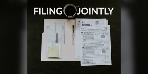 Cover image for Filing Jointly