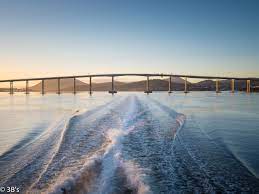 Image 1 - Tasman Bridge Refference