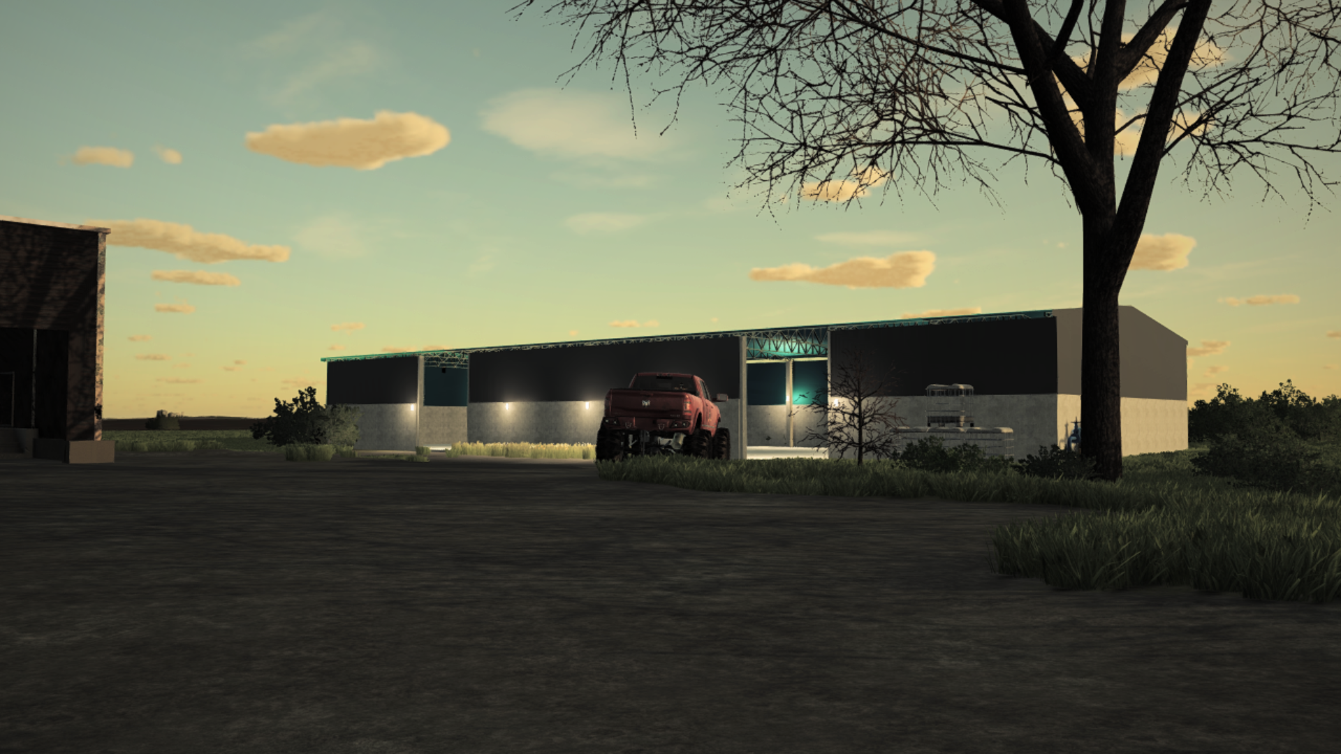 FS22 Open Storage Hangar