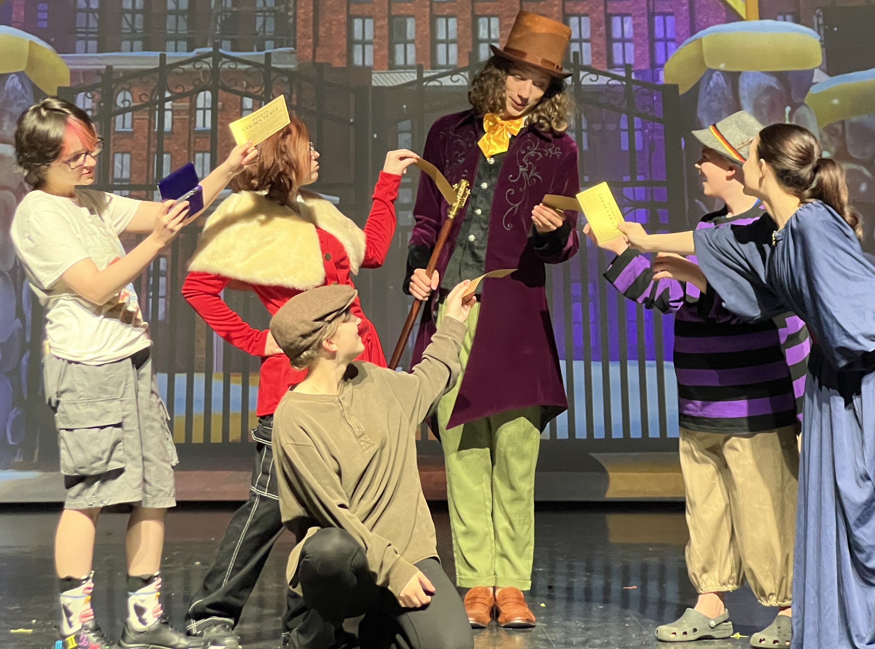 Willy Wonka Interactive Cast