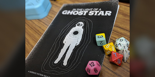 Cover image for In The Light Of A Ghost Star