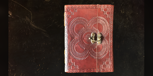 Cover image for storyteller