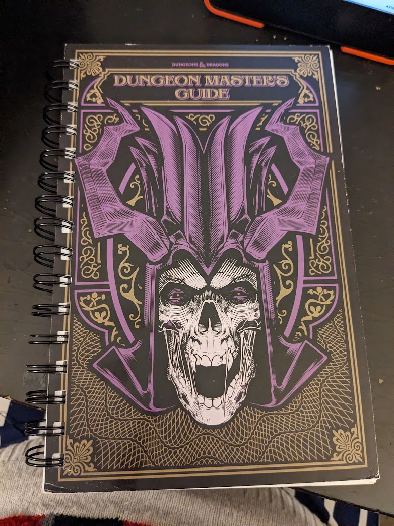 Dungeon & Dragons' Dungeon Master's Guide Notebook