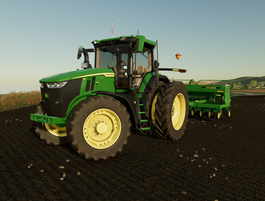 Cover image for John Deere 7R US