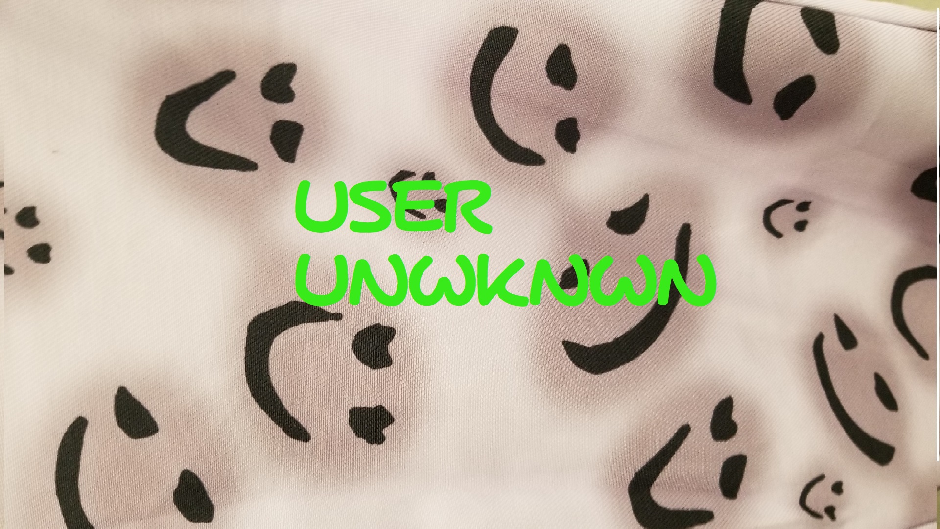 unknwn shoe store