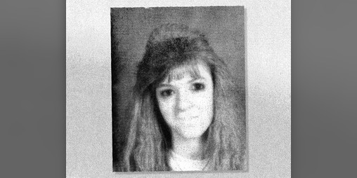 Cover image for Missing Person: Carolyn Graves
