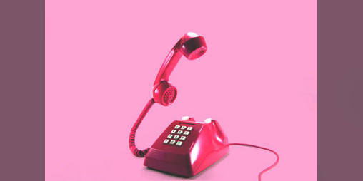 Cover image for hotline