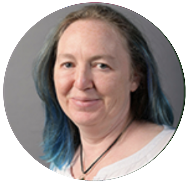 Miranda is smiling to the camera