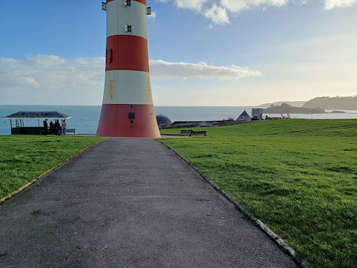 Cover image for Plymouth's Pier