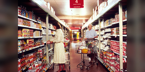 Cover image for To the Store