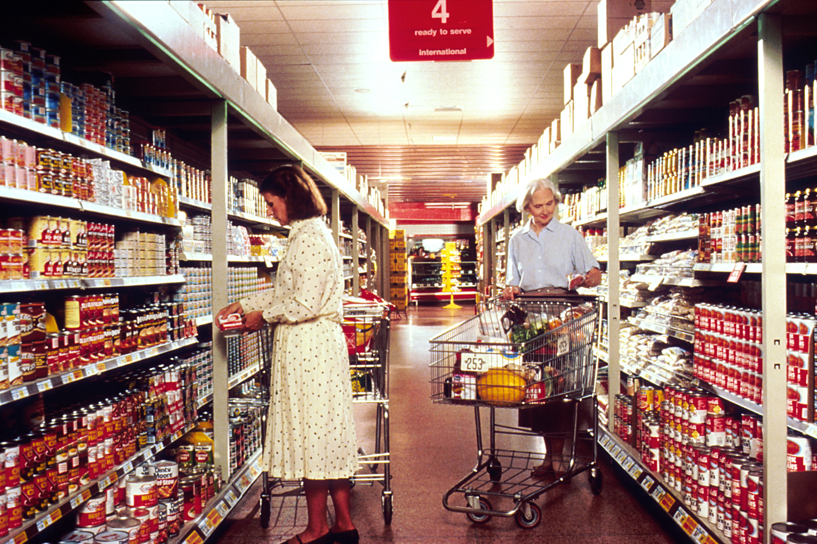 Cover image for To the Store