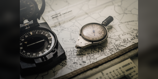 Cover image for Maps and Legends