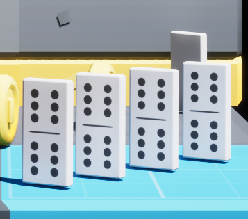 Dominoes
