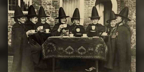 Cover image for When the Covens come to the Table