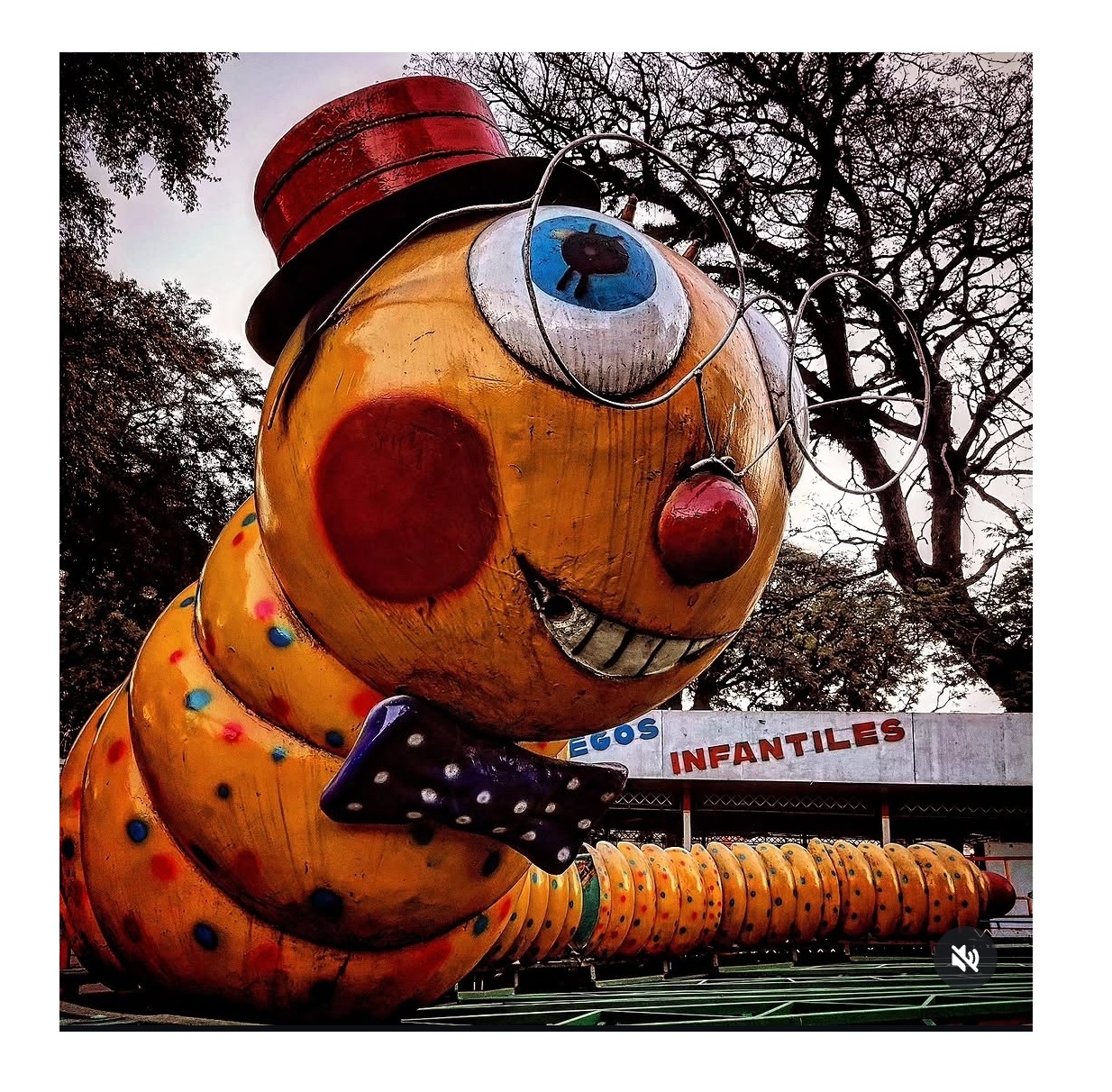 Cover image for El Gusano Loco (Prototipo)